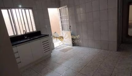 Casa à venda no Jardim Mitsutani com 3 Dormitorios