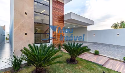Av. São Francisco Cond Porto Belo Casa 3 Suítes Closet 4 Vagas 218m² Reformada