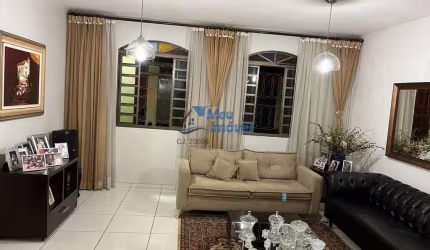QE 44 Guará Casa Sobrado 3 Quartos suíte Armários 250m² 3 vagas AC Financiamento