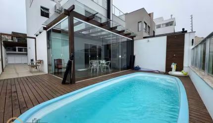 Sobrado com 3 dormitórios, 180 m² - venda por R$ 1.600.000,00 ou aluguel por R$ 12.000,00/mês - Ariribá - Balneário Camboriú/SC