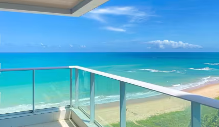 Apartamento Beira mar com 4 Suítes 196 m² em Guaxuma, Maceió