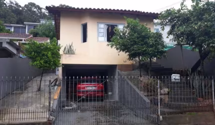 Linda casa no Loteamento Alaor Silveira, no bairro São Sebastião em Palhoça