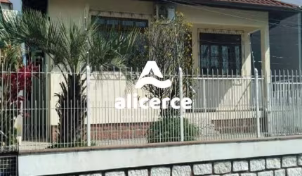 Casa à venda com 3 quartos 1 suíte, 104m² em Abraão Florianópolis
