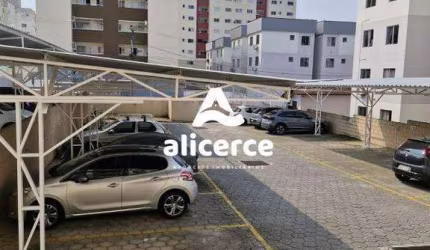 Apartamento à venda com 2 quartos , 56m² em Jardim Janaína Biguaçu