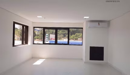 Sala à venda, 41 m² por R$ 650.000,00 - Centro - Arujá/SP