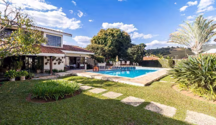 Casa com 3 dormitórios à venda, 240 m² por R$ 2.100.000,00 - Vila Giglio - Atibaia/SP