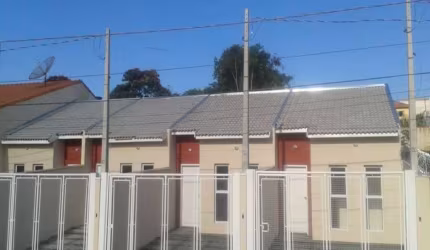 CASA PARA LOCAÇÃO EM IPERÓ COM 02 DORMITÓRIOS, GARAGEM PARA 02 CARROS, QUINTAL, COM 90 MTS DE ÁREA CONSTRUÍDA