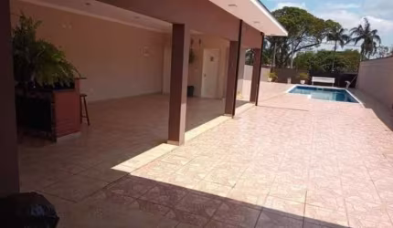 Imperdível casa à venda em Boituva-SP, no Primavera Residencial: 1 quarto e 168m² de área!