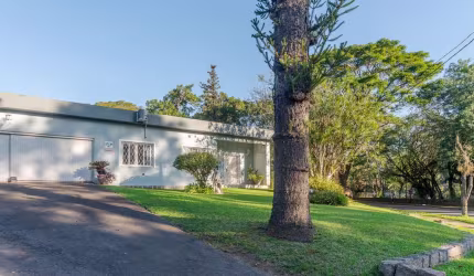 Casa com 3 quartos à venda na Rua Landel de Moura, 09, Tristeza, Porto Alegre por R$ 1.910.000