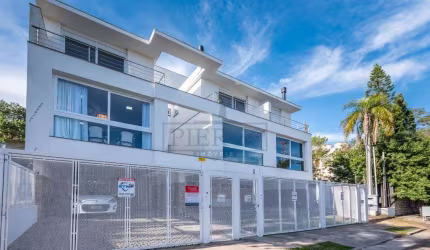Casa em condomínio fechado com 3 quartos à venda na Rua José Pedro de Moura, 110, Jardim Isabel, Porto Alegre por R$ 985.000