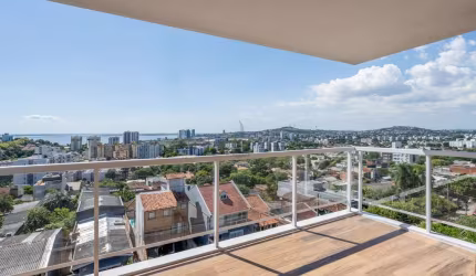 Apartamento com 4 quartos à venda na Rua Doutor Barcelos, 1357, Tristeza, Porto Alegre por R$ 1.800.000