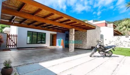 Casa com 3 dormitórios à venda, 185 m² por R$ 1.100.000,00 - Martim de Sá - Caraguatatuba/SP