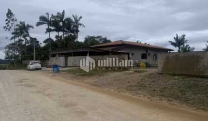Casa comercial com 2 salas à venda no Fazenda, Itajaí , 276 m2 por R$ 960.000