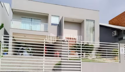 Casa com 3 quartos à venda no Souza Cruz, Brusque  por R$ 1.380.000