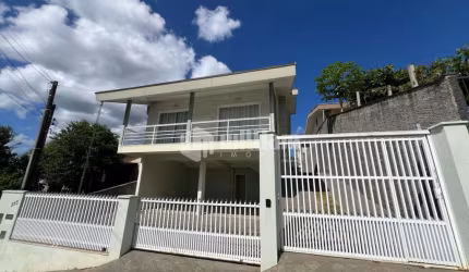 Casa com 2 quartos à venda no Águas Claras, Brusque , 148 m2 por R$ 851.000