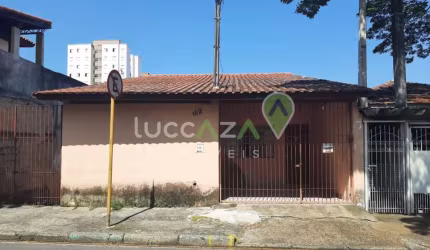 Casa à venda em Jacareí-SP, Jardim das Indústrias: 3 quartos, 1 suíte, 1 sala, 3 banheiros, 10 vagas de garagem, 155,38 m².