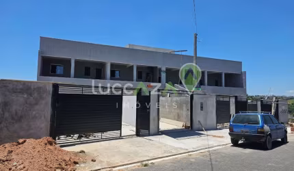 Aluguel de Casa com 2 Quartos no Jardim Sant'anna do Pedregulho, Jacareí-SP: 60m², 1 Sala, 1 Banheiro e 2 Vagas na Garagem!