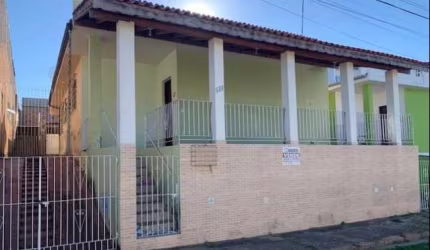 Casa com 3 quartos à venda na Rua R. Rosalbo Bortone, Centro, São Lourenço, 120 m2 por R$ 450.000