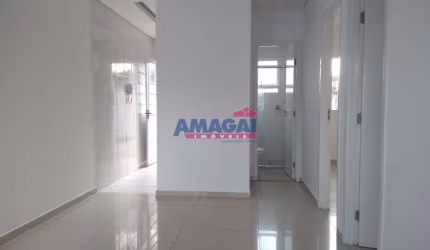 Casa em condomínio fechado com 2 quartos para alugar no Jardim Marcondes, Jacareí  por R$ 2.150
