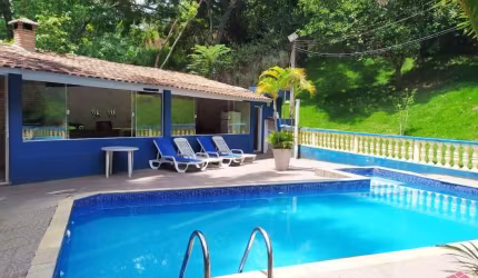 Chácara / sítio com 3 quartos à venda no São Silvestre, Jacareí  por R$ 799.000