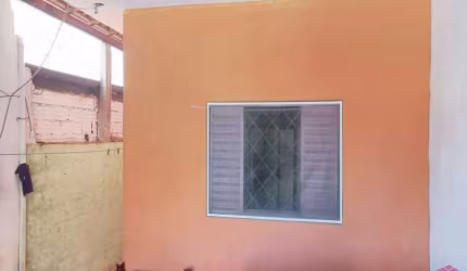 Casa com 2 quartos à venda na Cidade Salvador, Jacareí  por R$ 300.000