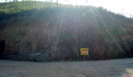 Terreno à venda no Veraneio Ijal, Jacareí  por R$ 90.000