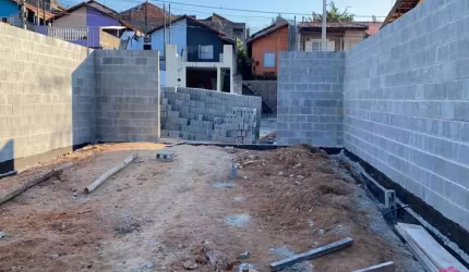 Barracão / Galpão / Depósito à venda no Jardim Novo Amanhecer, Jacareí  por R$ 485.000