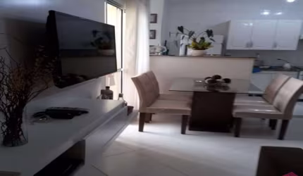 Apartamento com 2 quartos à venda no Jardim Santa Maria, Jacareí  por R$ 220.000