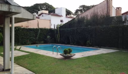 Casa com 3 quartos à venda no Jardim América, Jacareí  por R$ 1.500.000