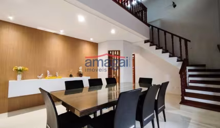 Casa em condomínio fechado com 3 quartos à venda no Jardim Altos de Santana II, Jacareí  por R$ 2.200.000