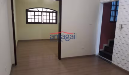 Casa com 3 quartos à venda no Jardim do Portal, Jacareí  por R$ 320.000