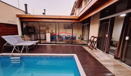 Casa em condomínio fechado com 3 quartos à venda no Jardim Santa Maria, Jacareí  por R$ 949.990