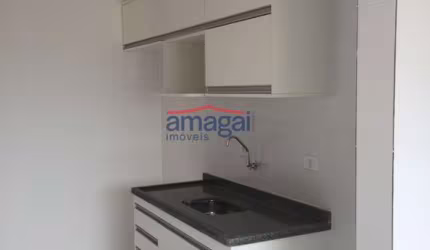 Apartamento com 3 quartos à venda no Parque Santo Antônio, Jacareí  por R$ 460.000