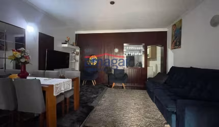 Casa com 2 quartos à venda no Parque Santo Antônio, Jacareí  por R$ 330.000