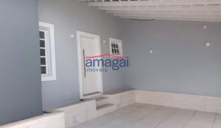 Casa com 3 quartos à venda no Jardim Altos de Santana II, Jacareí  por R$ 790.000