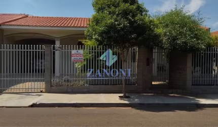 Casa à venda 5 Quartos, 1 Suite, 2 Vagas, 189M², CJ KARINA, Maringá - PR