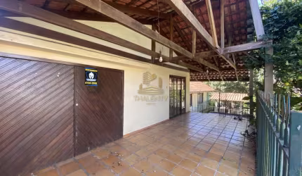 Casa com 3 quartos à venda na Rua Doutor Mendes de Araújo, São Lourenço, Curitiba, 157 m2 por R$ 810.000