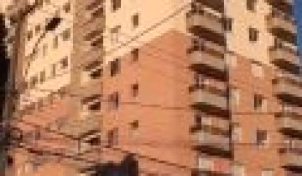 Amplo apartamento para alugar no Centro