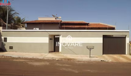 Casa com 3 dormitórios à venda, 300 m² por R$ 650.000,00 - Residencial Jardim Primavera - Itumbiara/GO