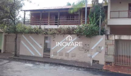 Casa com 4 dormitórios à venda, 360 m² por R$ 800.000 - Alto da Boa Vista - Itumbiara/GO