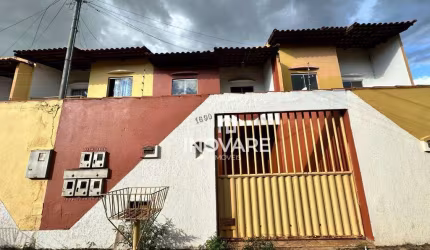 Casa com 3 dormitórios para alugar, 165 m² por R$ 1.350,00/mês - Afonso Pena - Itumbiara/GO