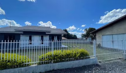 Casa com 3 dormitórios à venda, 152 m² por R$ 586.000,00 - Campo da Água Verde - Canoinhas/SC