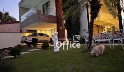 Sobrado com 3 Suítes à venda, 390 m² por R$ 2.250,000 - Anápolis City - Anápolis/GO