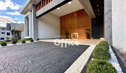 Casa com 4 quartos  à venda, 237 m² por R$ 2.500.000 - Condomínio Residencial Belas Artes - Anápolis/GO