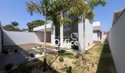 Casa com 3 quartos à venda, 230 m² por R$ 1.150.000 - Anápolis City - Anápolis/GO