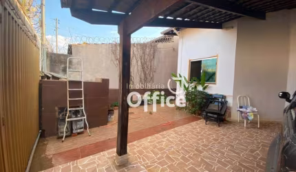 Casa com 3 Quartos à venda, 150 m² por R$ 350.000 - Parque Brasília 2ª Etapa - Anápolis/GO