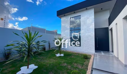Casa com 3 quartos à venda, 195 m² por R$ 820.000 - Residencial Campos Do Jordão - Anápolis/GO