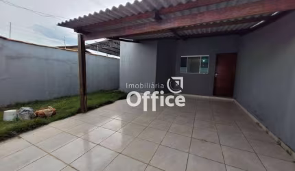 Casa com 3 quartos à venda, 137 m² por R$ 260.000 - Setor Summerville - Anápolis/GO