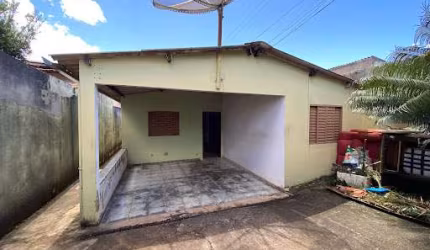 Casa com 4 quartos à venda, 160 m² por R$ 300.000 - Vila Jaiara - Anápolis/GO