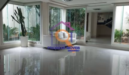 Casa 06 quartos de alto padrão a venda em Santa Mônica - Iga
